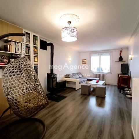 Maison à CHOLET, 49300 - 4 pièces 92m²