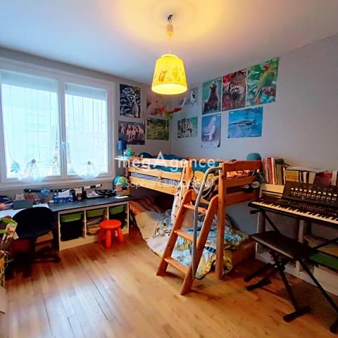 Maison à CHOLET, 49300 - 4 pièces 92m²