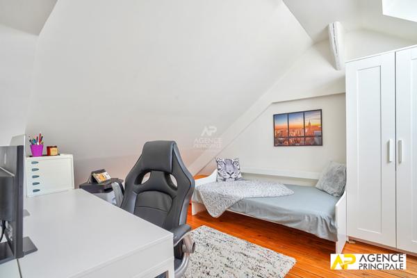 Maison Le Mesnil-le-Roi - Maisons-Laffitte - 4/5 chambres €1 250 000 ** - Référence 4521