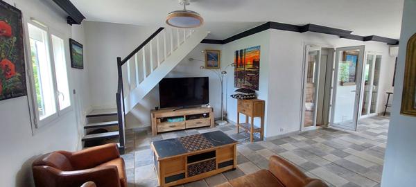 Laroque-des-Albères (66740) Villa d'exception avec vue sur les Albères et le Canigou