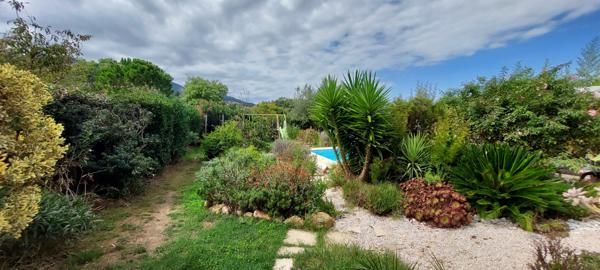 Laroque-des-Albères (66740) Villa d'exception avec vue sur les Albères et le Canigou