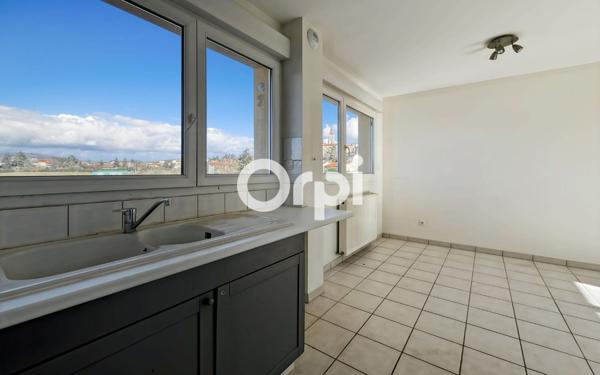 Appartement à vendre    3 pièces • 68,90 m2 Saint-Martin-en-Haut