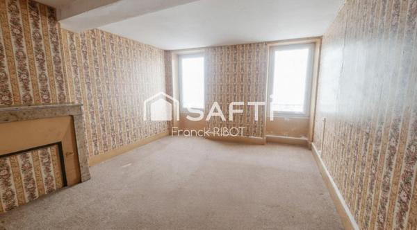 Maison de 120m2 avec cour fermée et dépendance