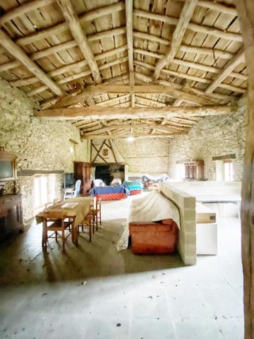 Maison à renover au coeur de la foret du Sidobre