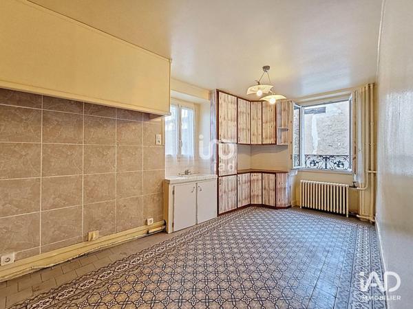 Maison à vendre 5 pièces 300 m² Mézières-sur-Seine