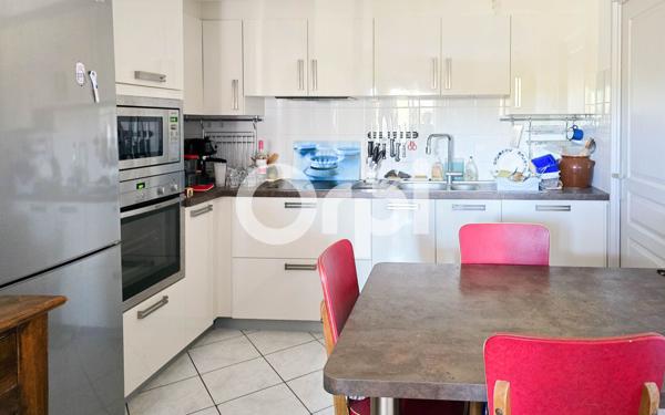 Appartement à vendre    3 pièces •  Rochefort