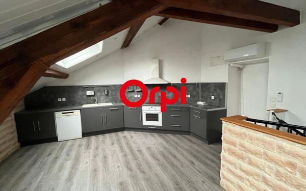 Appartement à vendre    3 pièces •  Pont-de-Chéruy