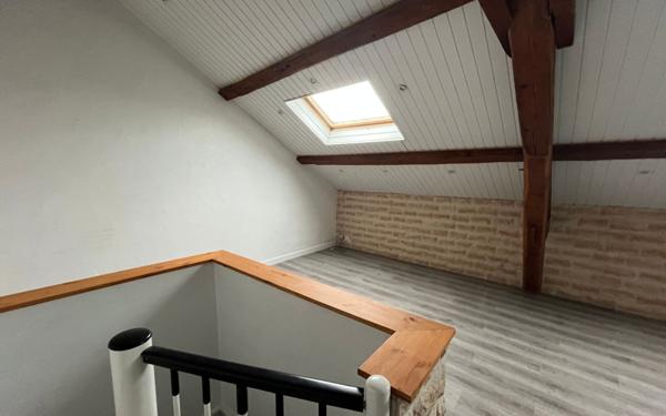 Appartement à vendre    3 pièces •  Pont-de-Chéruy