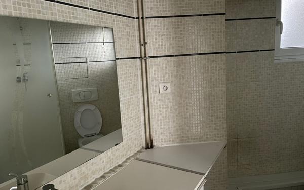 Appartement à vendre    3 pièces •  Pont-de-Chéruy