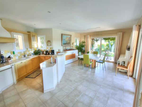 Maison à GAREOULT (83136)