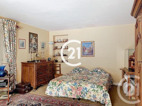 Maison à vendre  8 pièces - 281 m2 CHERVES RICHEMONT - 16