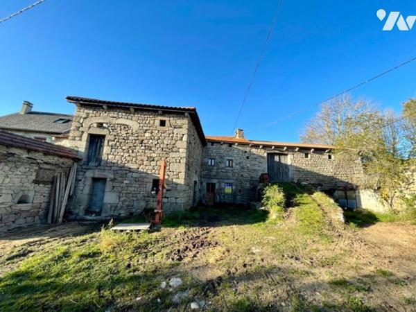 A VENDRE CORPS DE FERME SECTEUR CHAULHAC
