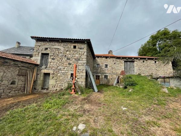 A VENDRE CORPS DE FERME SECTEUR CHAULHAC