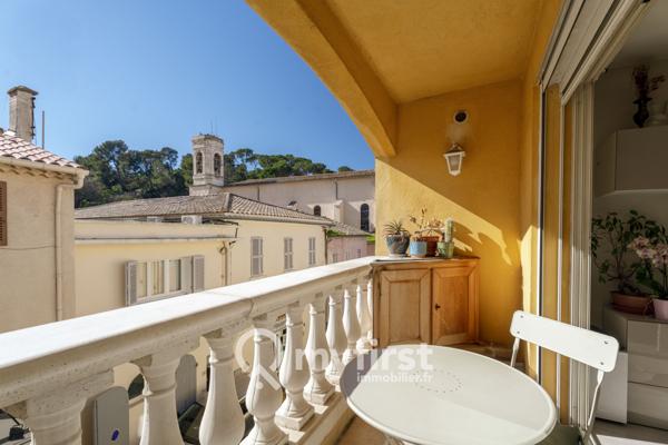 Le Pradet (83220) Le Pradet, au cœur du village… Un bel appartement et son grand garage.