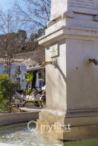 Le Pradet (83220) Le Pradet, au cœur du village… Un bel appartement et son grand garage.