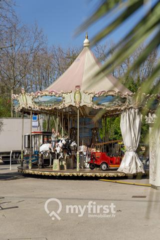 Le Pradet (83220) Le Pradet, au cœur du village… Un bel appartement et son grand garage.