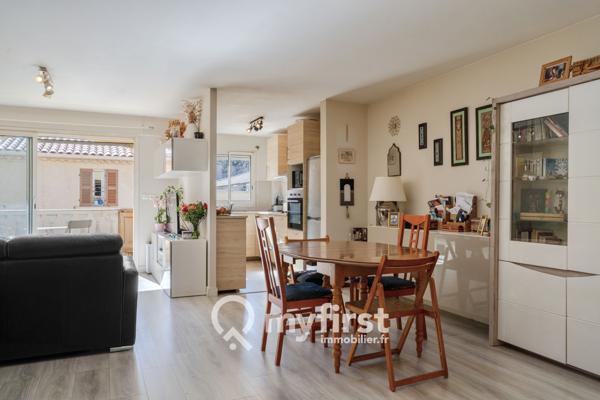 Le Pradet (83220) Le Pradet, au cœur du village… Un bel appartement et son grand garage.