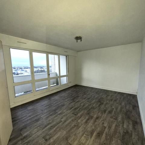 T3 lumineux avec balcon