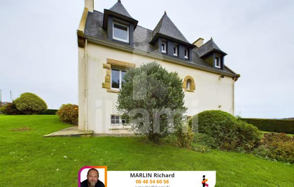 Néo-Bretonne de caractère à Plonévez-du-Faou, entièrement rénovée