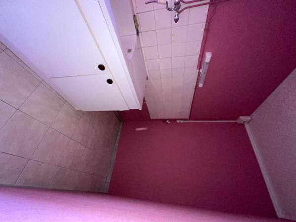 Maison 3 chambres, jardin, garage.