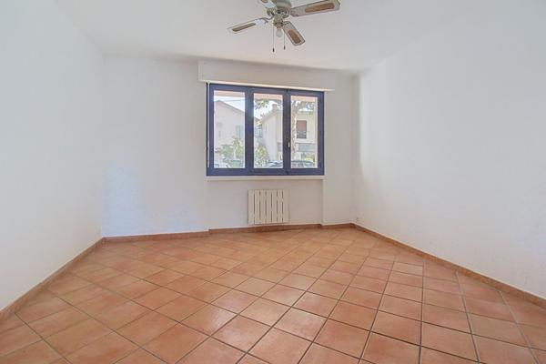 À VENDRE EN EXCLUSIVITÉ ! DRAGUIGNAN Appartement T4 de 84 m² en rez-de-chaussée