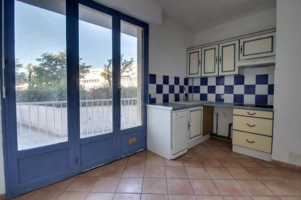 À VENDRE EN EXCLUSIVITÉ ! DRAGUIGNAN Appartement T4 de 84 m² en rez-de-chaussée