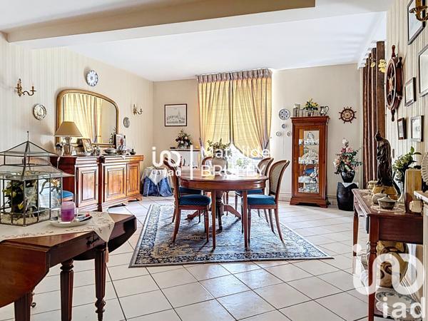 Appartement à vendre 6 pièces 170 m² Dourdan