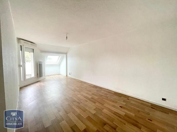 Appartement à louer 2 pièces 46.72m²