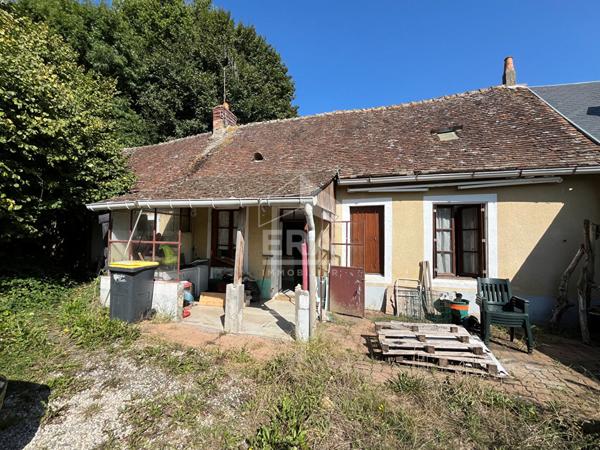 MAISON  À RÉNOVER - Montbizot