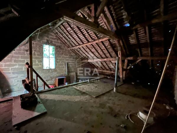 MAISON  À RÉNOVER - Montbizot