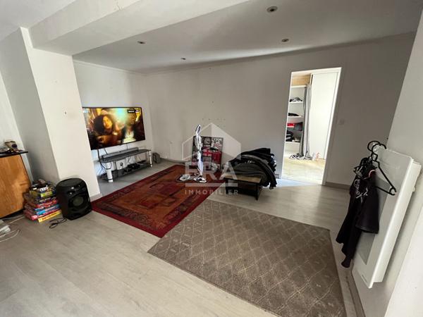 MAISON  À RÉNOVER - Montbizot