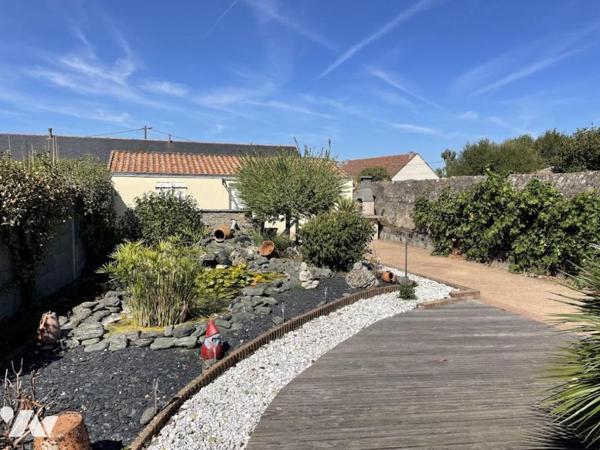 PAIMBOEUF - Maison 6 pièces + Dépendance aménagée