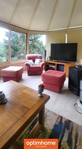 Maison bourgeoise de 1927 sur terrain de 6354m² Garages indépendants