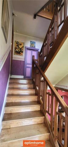 Maison bourgeoise de 1927 sur terrain de 6354m² Garages indépendants