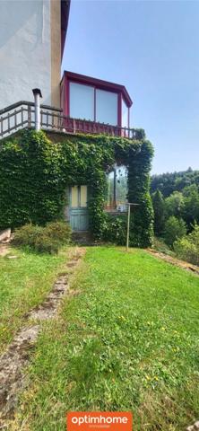 Maison bourgeoise de 1927 sur terrain de 6354m² Garages indépendants