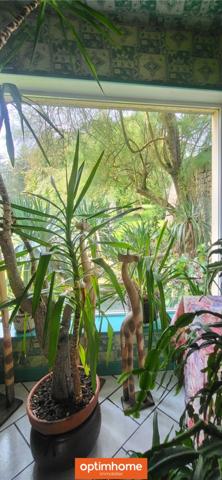 Maison bourgeoise de 1927 sur terrain de 6354m² Garages indépendants