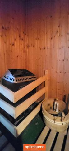 Maison bourgeoise de 1927 sur terrain de 6354m² Garages indépendants