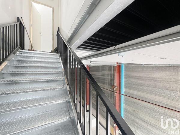 workshop rental 200 m² Brie-Comte-Robert