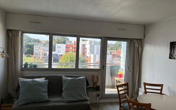 Appartement à louer    1 pièce • 24,35 m2 Arcachon