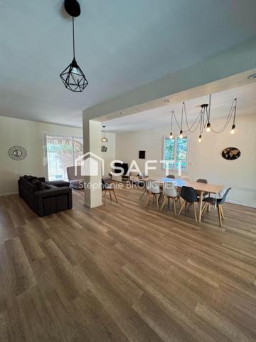 Propriété avec maison et dépendance, 2 piscines