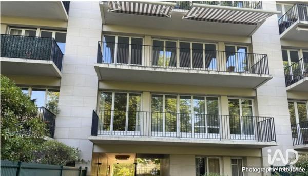 Location parking 13 m² Neuilly-sur-Seine