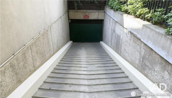 Location parking 13 m² Neuilly-sur-Seine
