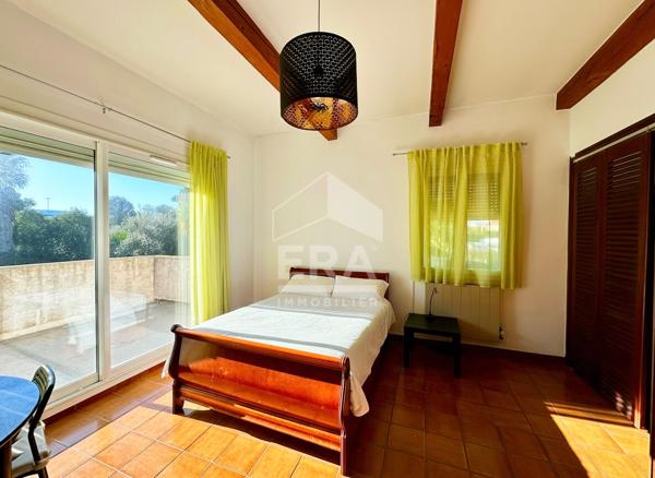 A vendre - Propriété avec Piscine - Jardin - Perpignan