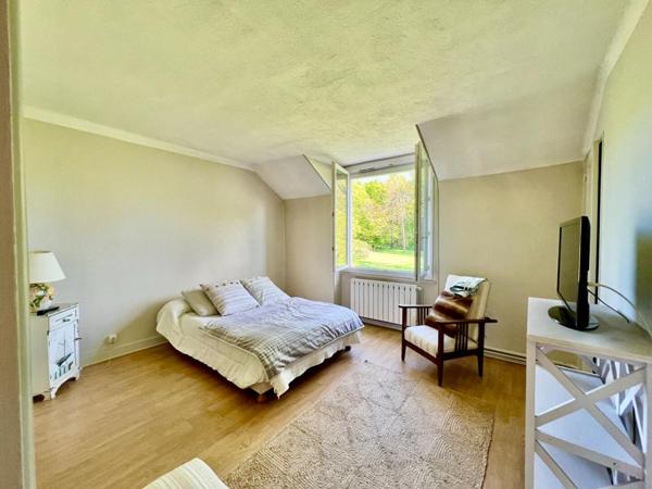 Maison Garchizy 7 pièce(s) 205 m2 sur 2500m2 de terrain - 5 chambres