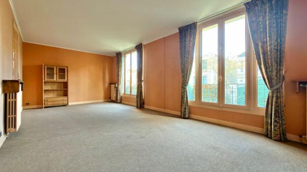 Maison Corbeil Essonnes 10 pièce(s) 240 m2