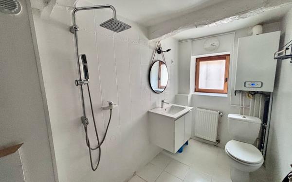 Maison à vendre    3 pièces •  Tallard