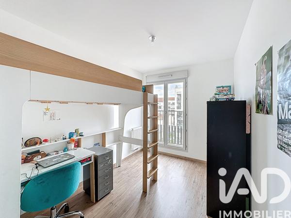 Appartement à vendre 4 pièces 81 m² Lyon 8