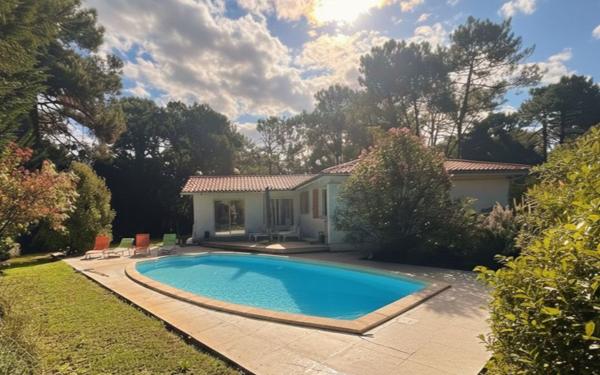 Maison à louer    5 pièces • 114 m2 Capbreton