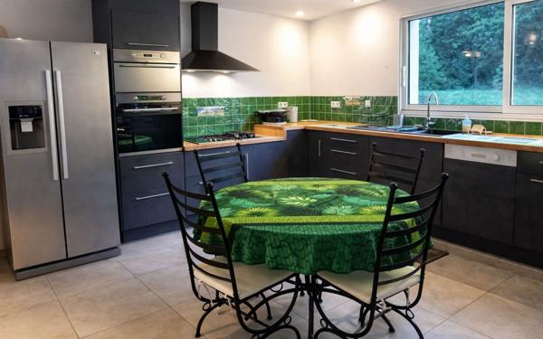 Maison à vendre    4 pièces •  Meschers-sur-Gironde