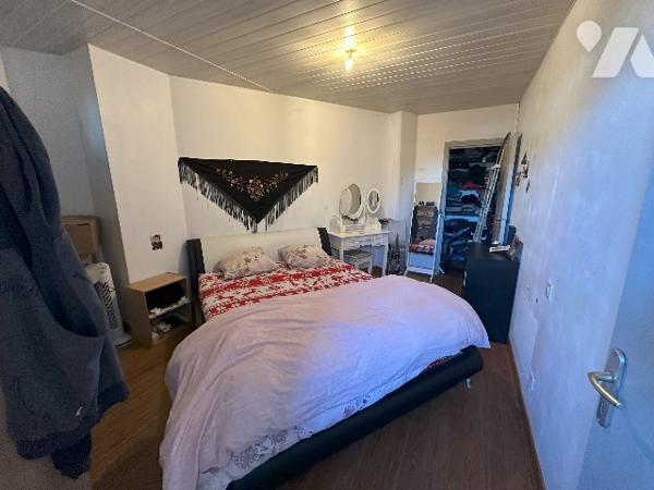 MAISON CENTRE-VILLE - 2 LOGEMENTS dont 1 loué - 5 CHAMBRES